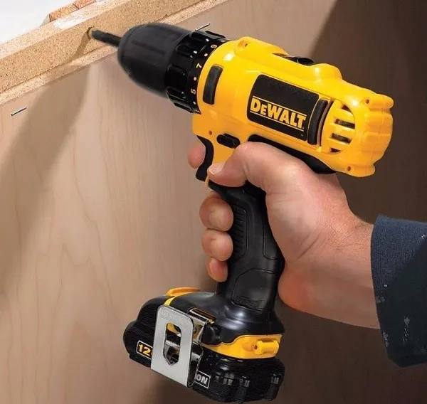 Máy khoan cầm tay dewalt - 1