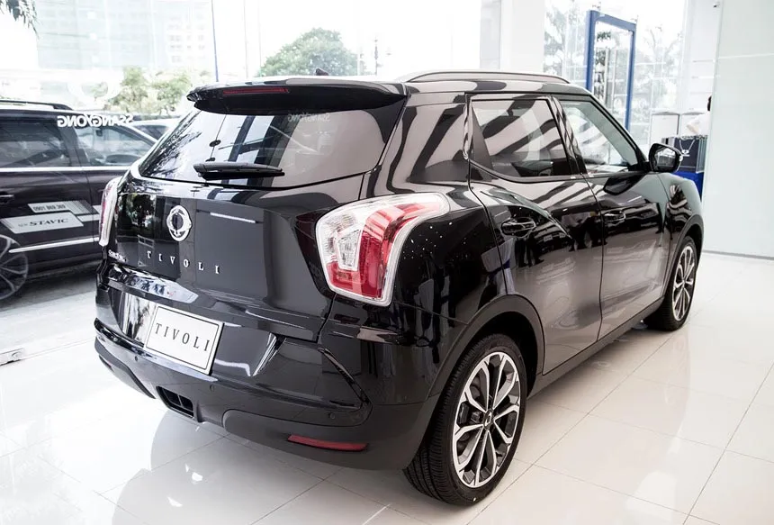 Ssangyong tivoli 2018 - 10