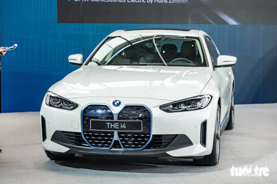 Bmw i4 2023 - 1