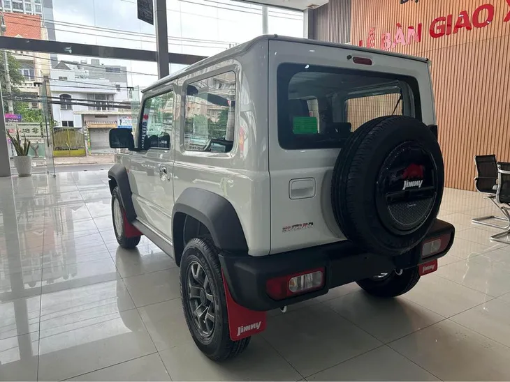 Suzuki jimny 2024 - 5