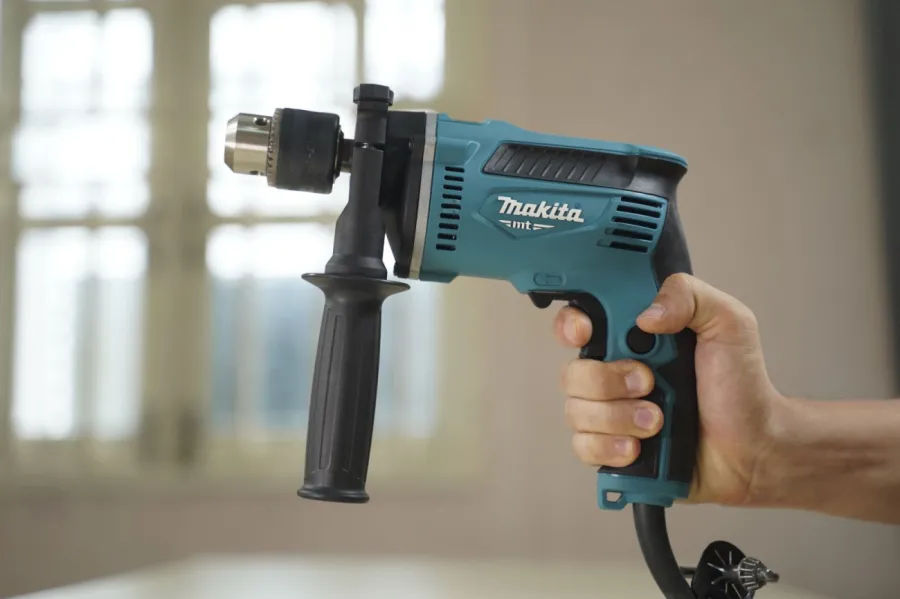 Máy khoan búa 26 phụ kiện makita m8103kx2b - 5