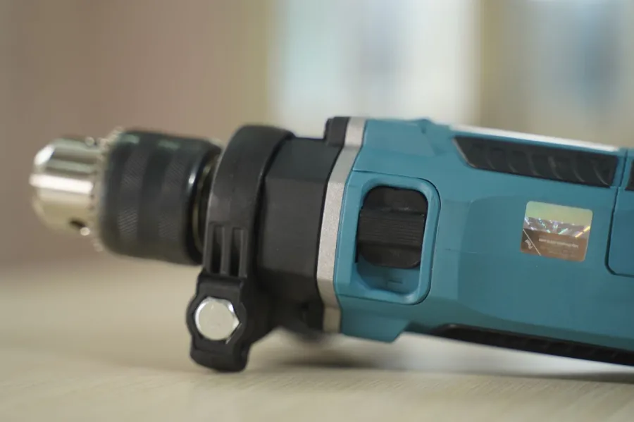Máy khoan búa 26 phụ kiện makita m8103kx2b - 7