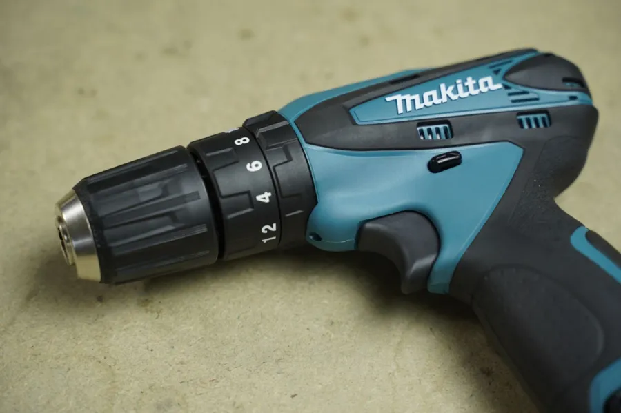 Máy khoan búa vặn vít dùng pin makita hp330dwe 108v - 3