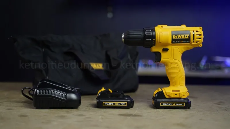 Máy khoan vặn vít chạy pin dewalt dcd700c2 - 2