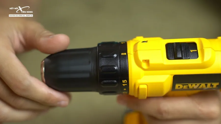 Máy khoan vặn vít dùng pin dewalt dcd700c1 108v - 5