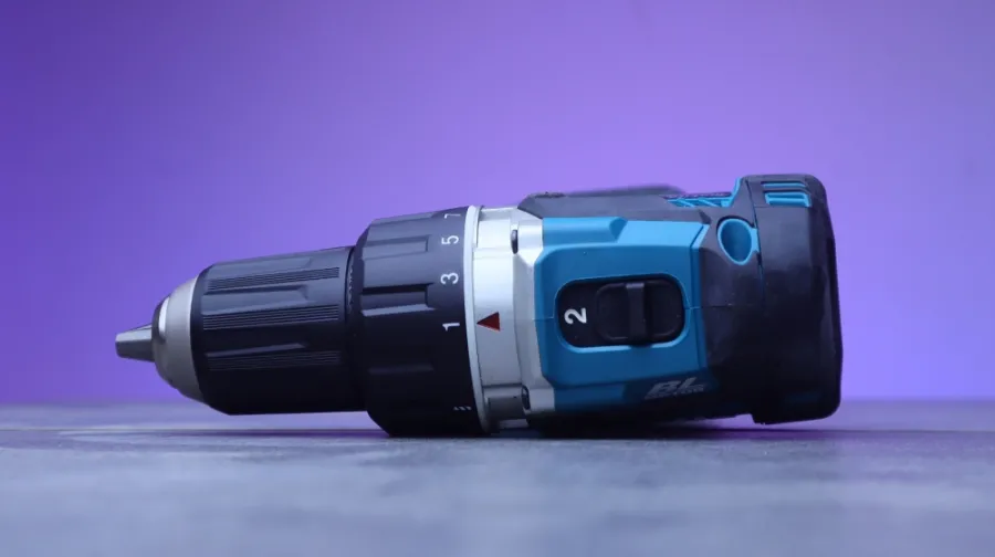 Máy khoan vặn vít dùng pin makita ddf484rte 18v - 8
