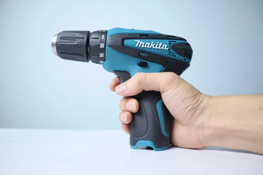 Máy khoan vặn vít dùng pin makita df330dz 108v chưa kèm pin sạc - 1