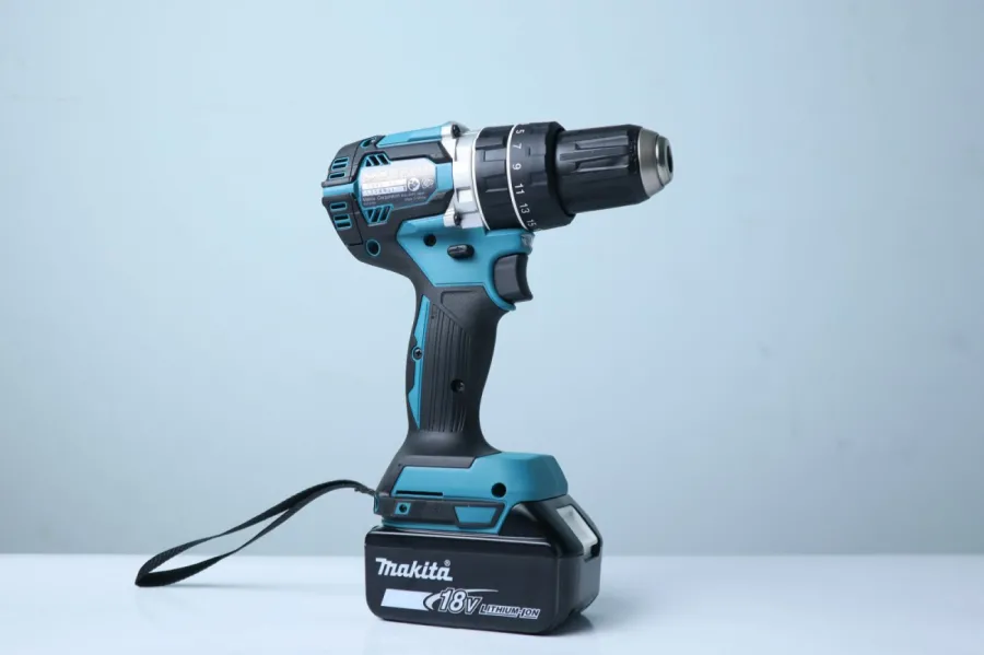 Máy khoan búa chạy pin makita dhp484rfe 18v - 4