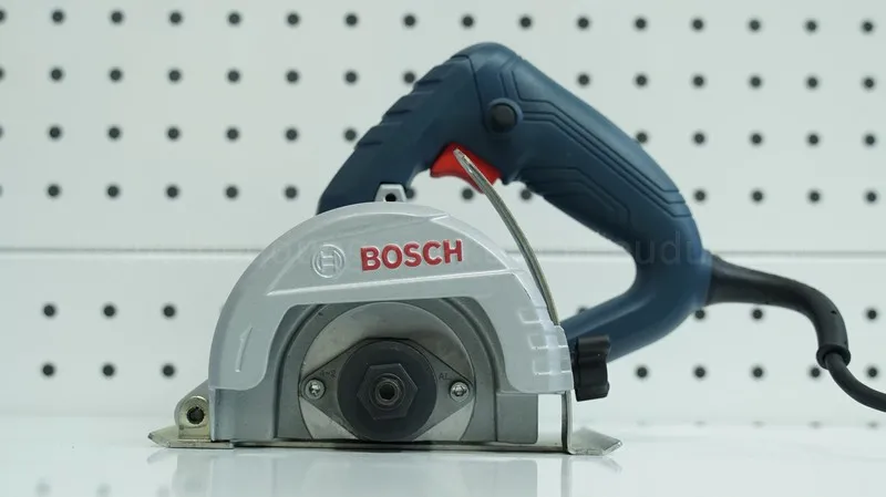 Máy cắt gạch bosch gdc 140 - 1