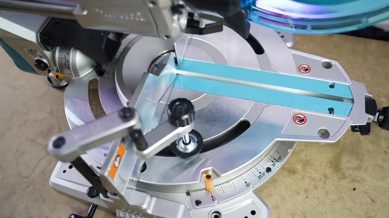 Máy cắt nhôm makita ls1019l - 2