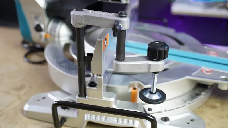 Máy cắt nhôm makita ls1019l - 4