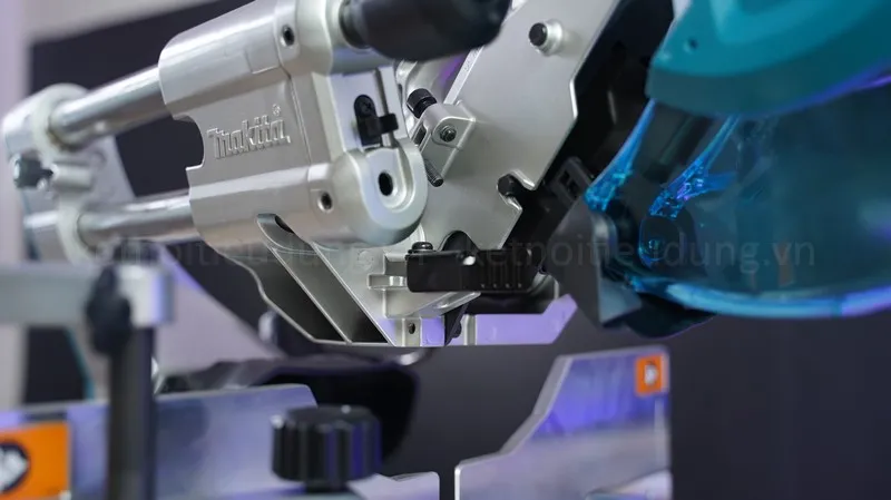 Máy cắt nhôm makita ls1019l - 7