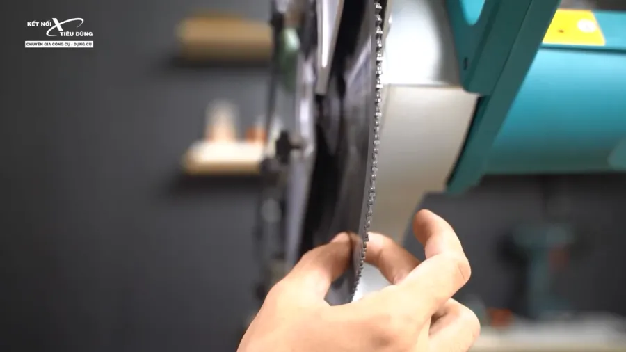 Máy cắt nhôm makita m2300b 255mm - 6