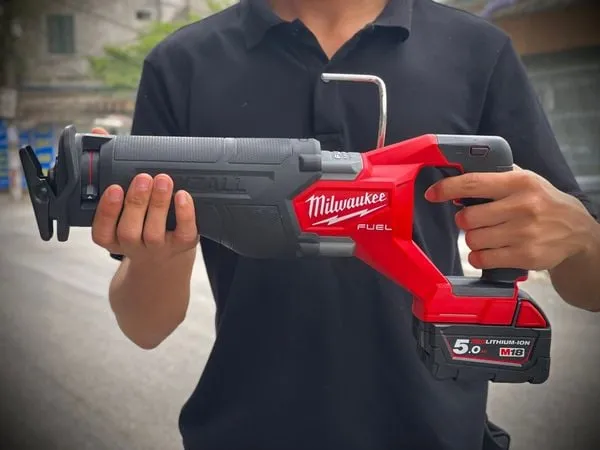 Combo máy cưa kiếm milwaukee m18 fsz-0x0 - 2