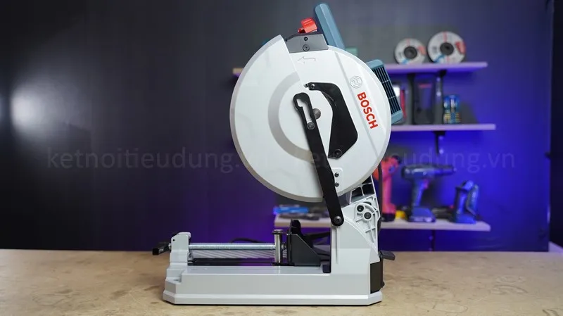 Máy cắt sắt inox lưỡi hợp kim bosch gcd 12 jl - 2