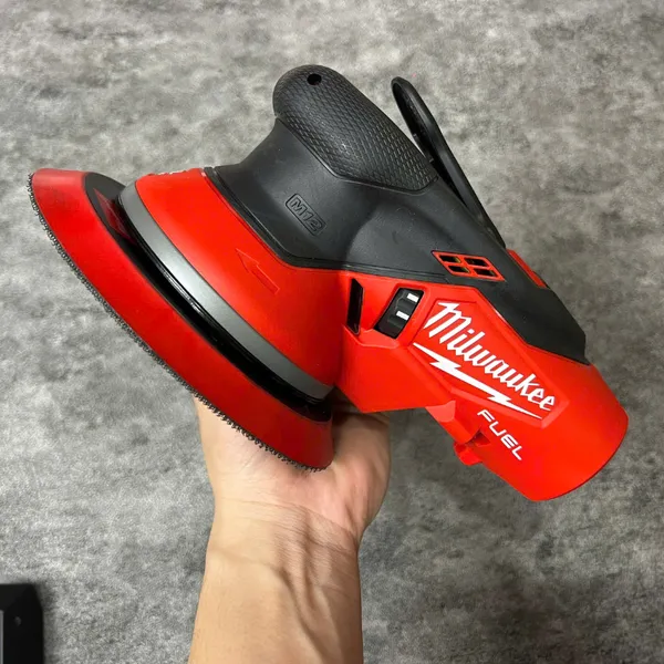 Máy chà nhám quỹ đạo milwaukee m12 fros50 - 1