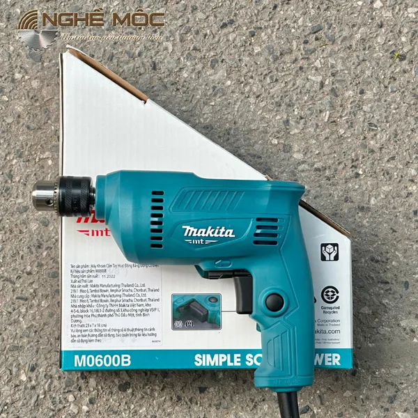 Máy khoan makita m0600b 10mm - 4