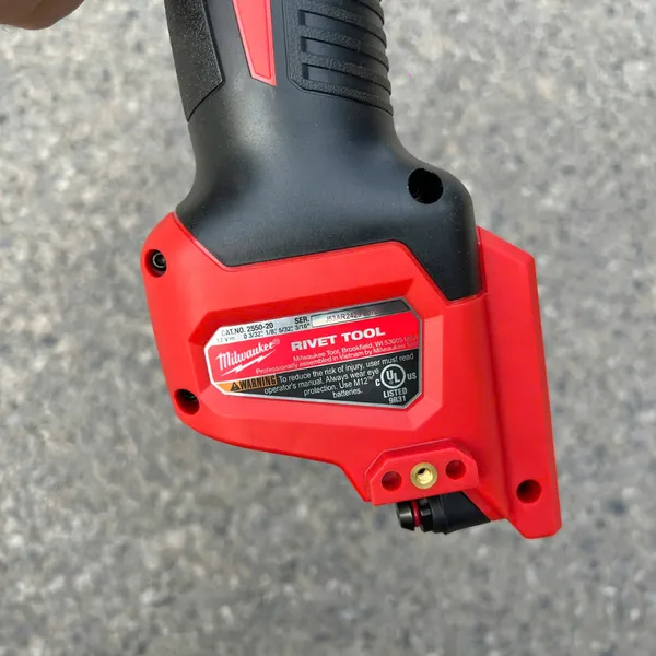 Máy rút rive dùng pin m12 milwaukee - 3