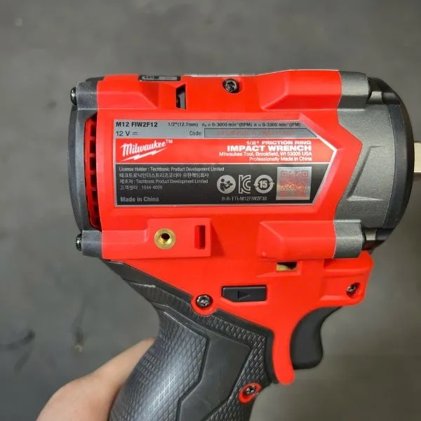 Máy siết bu lông 12 inch milwaukee m12 fiw2f12 - 1